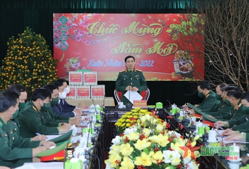 Đại tướng Phan Văn Giang thăm, kiểm tra và chúc tết LLVT tỉnh Thanh Hóa